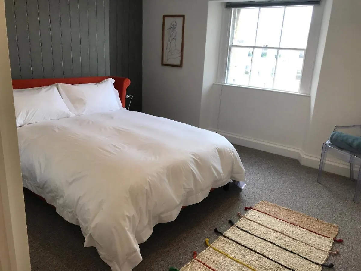 The Loft, Flat 3 Apartment Bath 0*,  United Kingdom